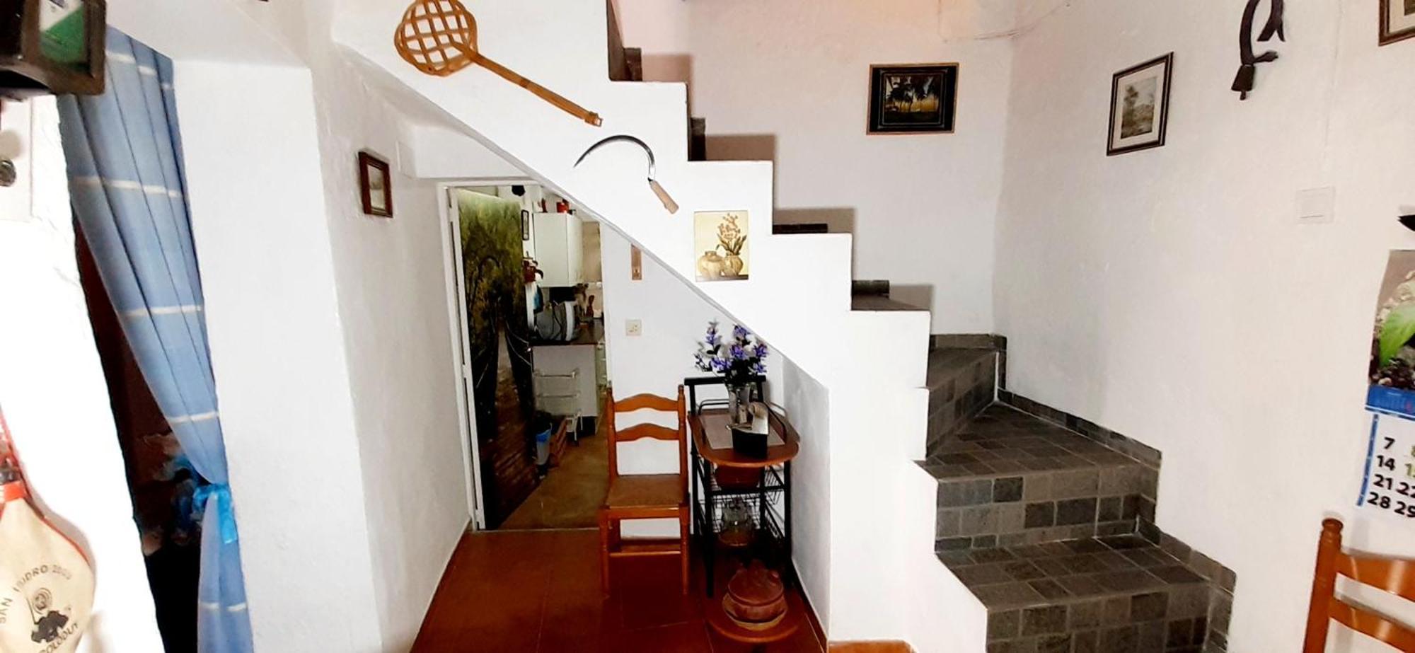 Charming House In Illar With Mountain View And Balcony Villa Exterior photo
